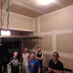 Meet your Posher, Simon